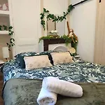 Appartement Neufs, Certains Avec Balneo, En Hypercentre De *